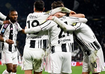 尤文3-0搅乱前四,米兰1-1拖累争冠!意甲这一夜,赢家只有国际米兰