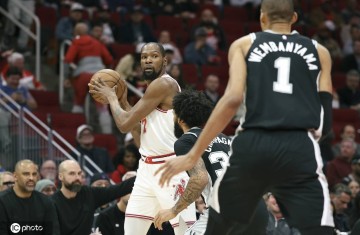 又崩盘了!火箭陷入死循环 杜兰特末节仅4分