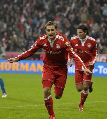 0.81球场!波兰前锋德甲射手榜一骑绝尘,戈麦斯等名将望尘莫及